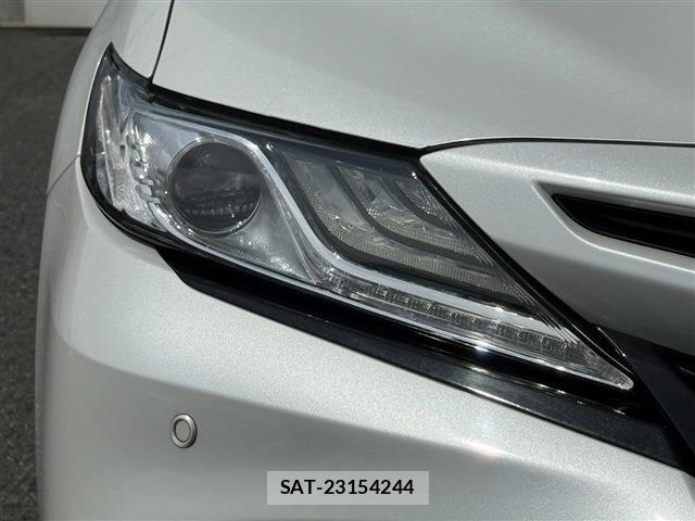 Toyota CAMRY HYBRID 2019-01 8313557-10