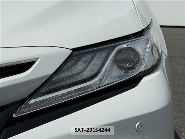 Toyota CAMRY HYBRID 2019-01 8313557-23