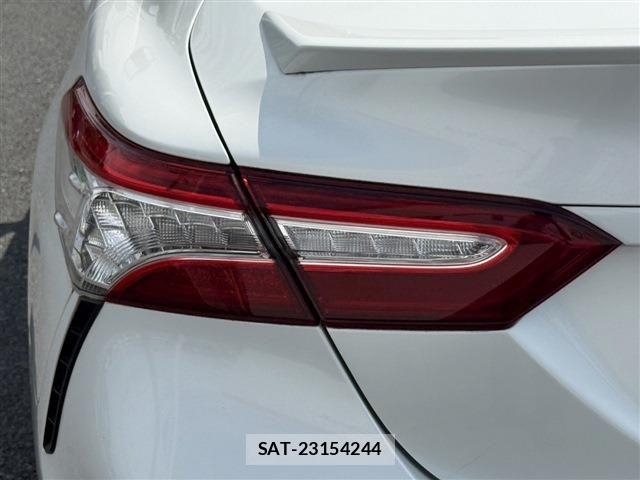 Toyota CAMRY HYBRID 2019-01 8313557-26