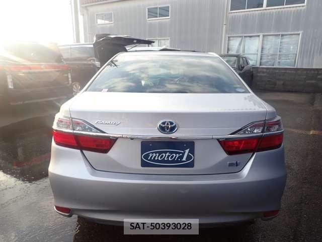 Toyota CAMRY HYBRID 2015-08 8313562-6