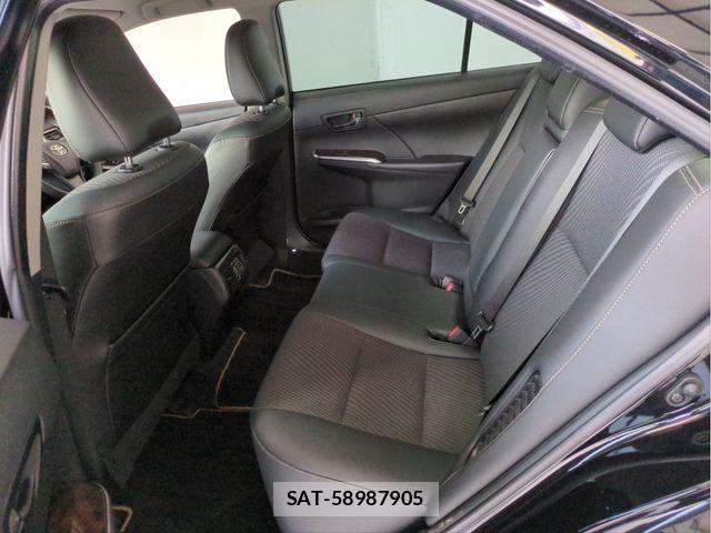 Toyota CAMRY HYBRID 2015-09 8313563-4