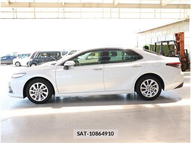 Toyota CAMRY HYBRID 2023-06 8313553-27