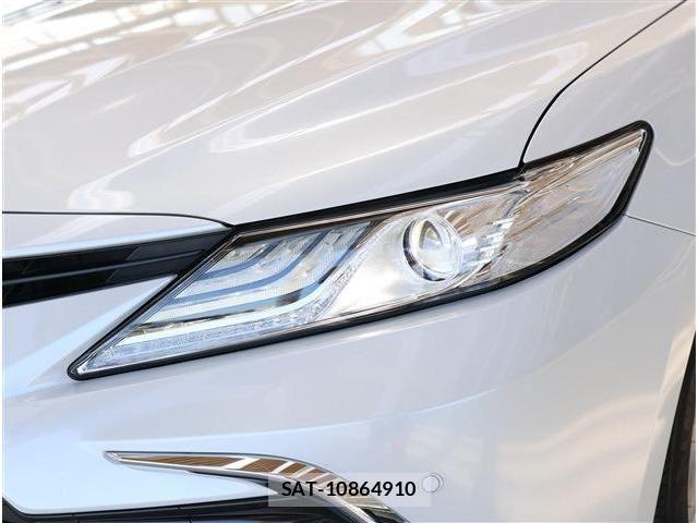 Toyota CAMRY HYBRID 2023-06 8313553-28