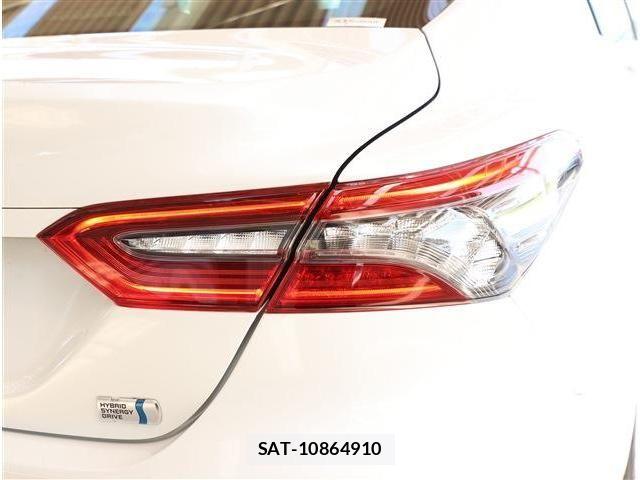 Toyota CAMRY HYBRID 2023-06 8313553-29