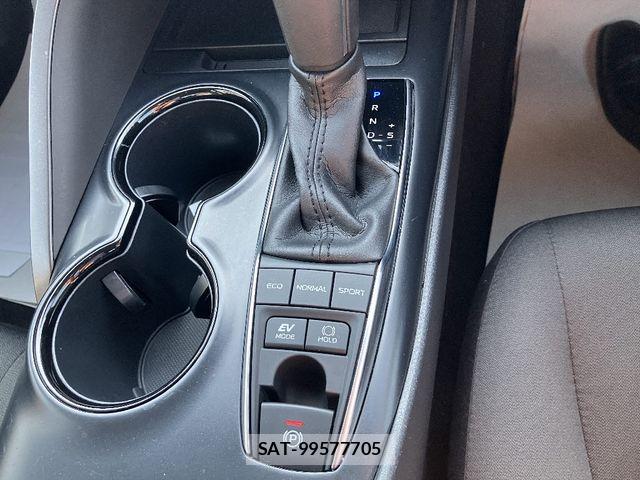 Toyota CAMRY HYBRID 2020-03 8313558-11