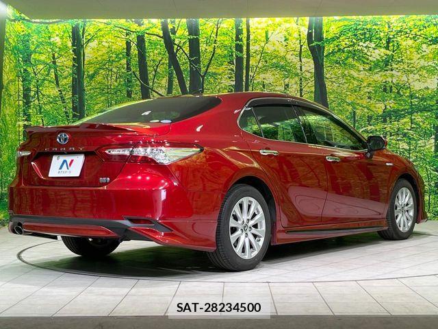 Toyota CAMRY HYBRID 2017-11 8335167-16