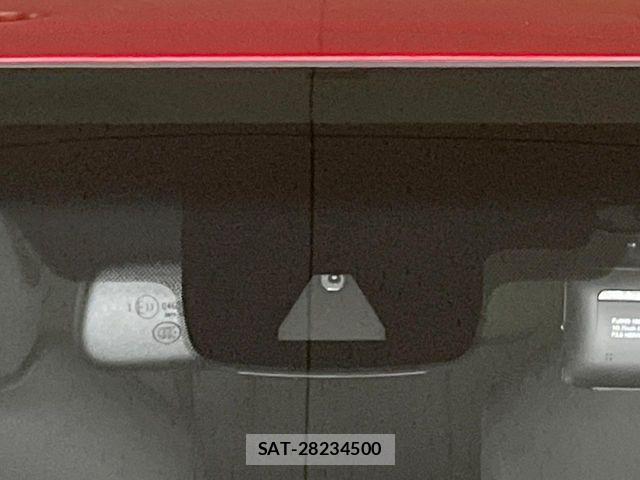 Toyota CAMRY HYBRID 2017-11 8335167-2