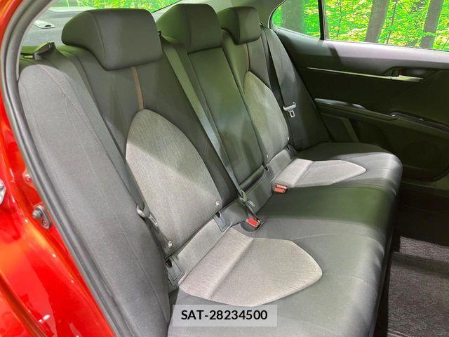 Toyota CAMRY HYBRID 2017-11 8335167-8