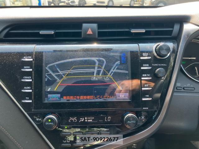 Toyota CAMRY HYBRID 2018-05 8335168-24