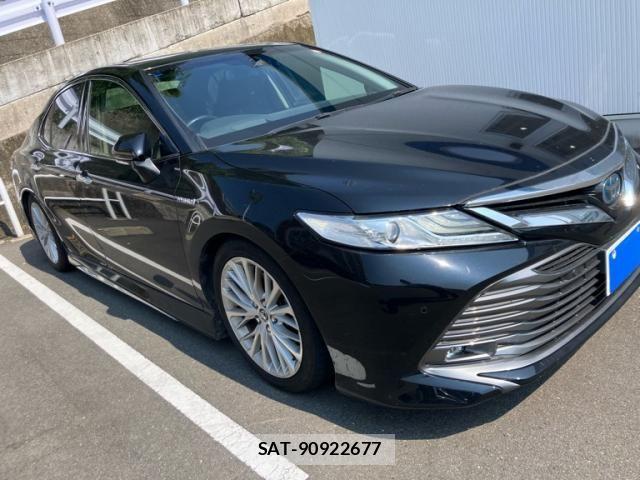 Toyota CAMRY HYBRID 2018-05 8335168-2