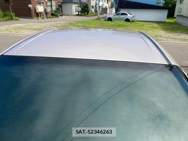 Toyota CAMRY HYBRID 2017-09 8335172-10