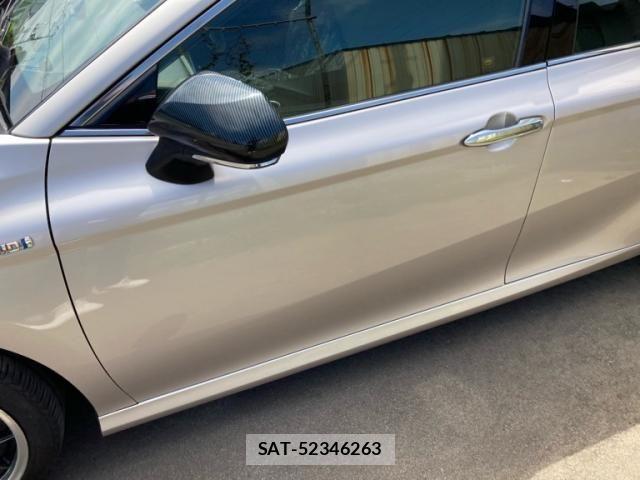Toyota CAMRY HYBRID 2017-09 8335172-6