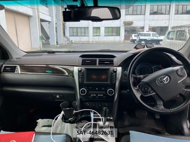 Toyota CAMRY HYBRID 2014-02 8335170-18