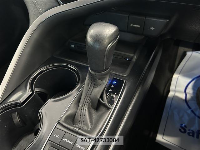 Toyota CAMRY HYBRID 2020-03 8335164-18