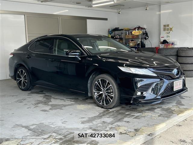 Toyota CAMRY HYBRID 2020-03 8335164-2