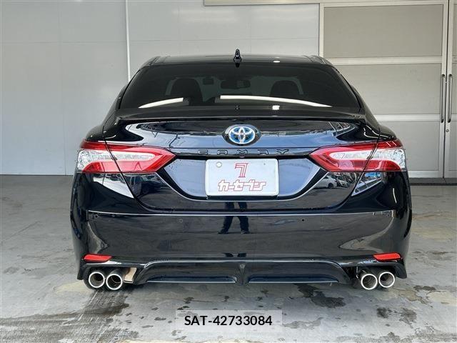 Toyota CAMRY HYBRID 2020-03 8335164-5