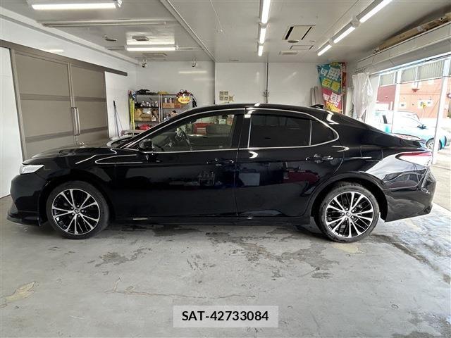 Toyota CAMRY HYBRID 2020-03 8335164-7