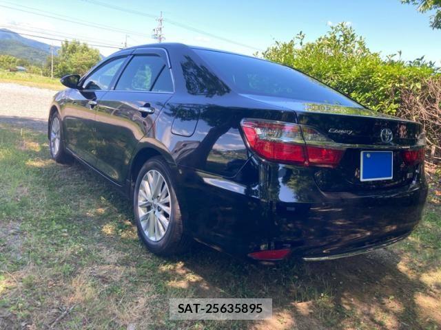 Toyota CAMRY HYBRID 2016-06 8334463-5