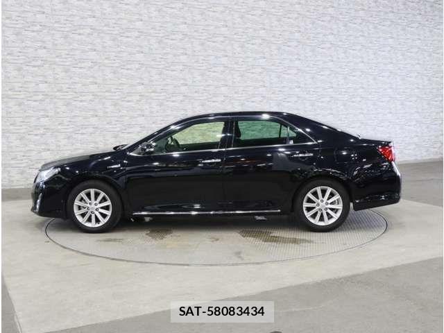 Toyota CAMRY HYBRID 2013-05 8334462-11