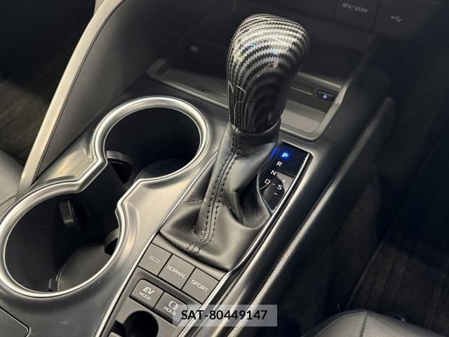 Toyota CAMRY HYBRID 2020-03 8335163-9