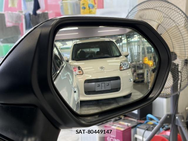 Toyota CAMRY HYBRID 2020-03 8335163-10