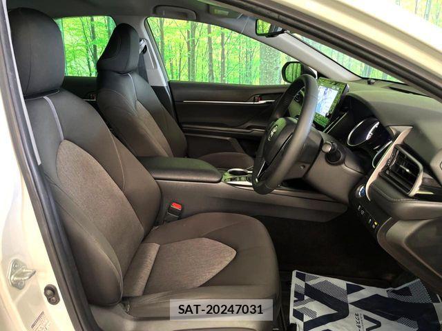 Toyota CAMRY HYBRID 2021-08 8335166-15