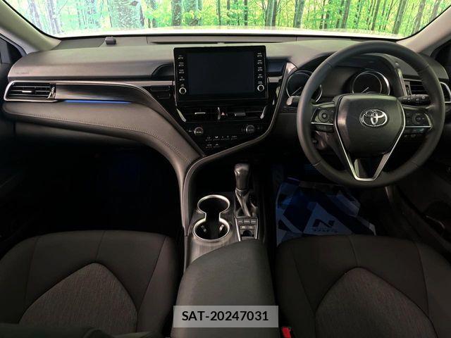 Toyota CAMRY HYBRID 2021-08 8335166-1