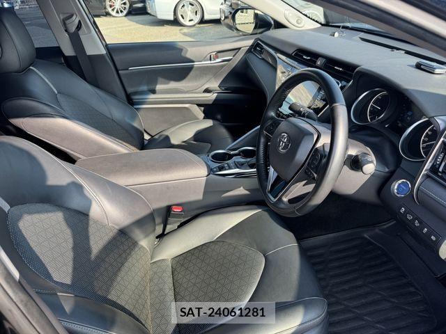 Toyota CAMRY HYBRID 2019-07 8354053-22