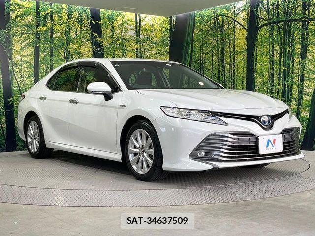 Toyota CAMRY HYBRID 2017-10 8354057-15