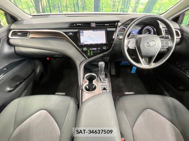 Toyota CAMRY HYBRID 2017-10 8354057-1