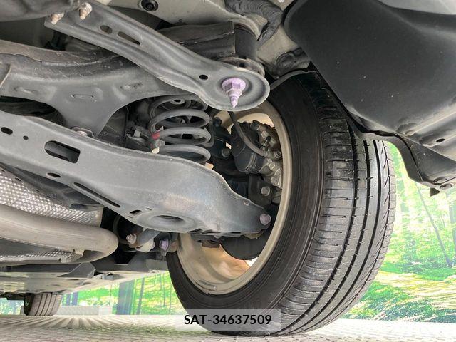 Toyota CAMRY HYBRID 2017-10 8354057-19