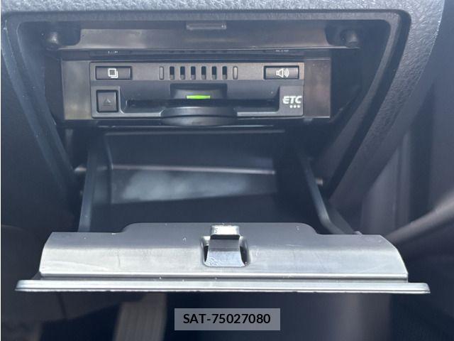 Toyota CAMRY HYBRID 2017-12 8354059-11