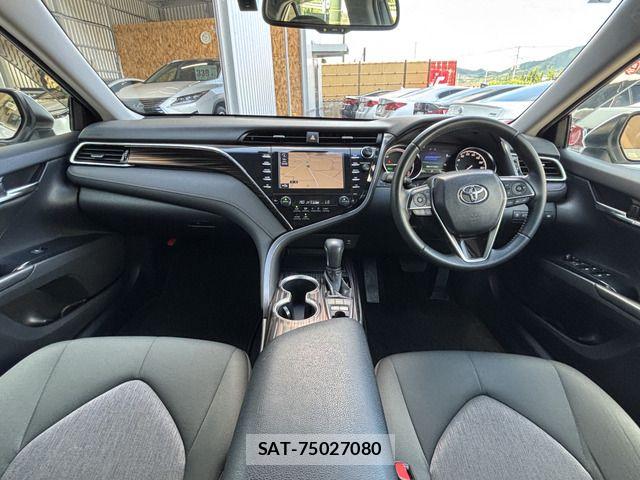 Toyota CAMRY HYBRID 2017-12 8354059-1