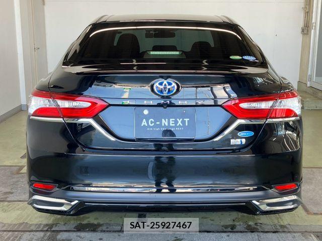 Toyota CAMRY HYBRID 2017-10 8354058-18