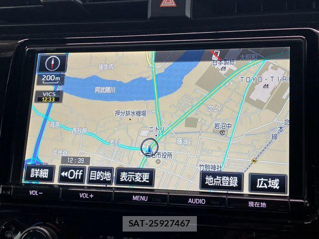 Toyota CAMRY HYBRID 2017-10 8354058-6