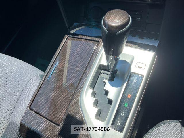 Toyota CAMRY HYBRID 2013-08 8354066-22