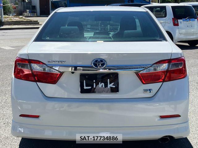 Toyota CAMRY HYBRID 2013-08 8354066-6
