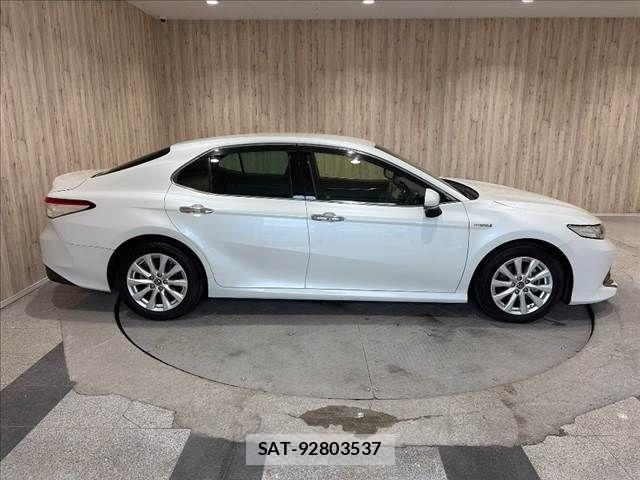 Toyota CAMRY HYBRID 2017-09 8365023-18