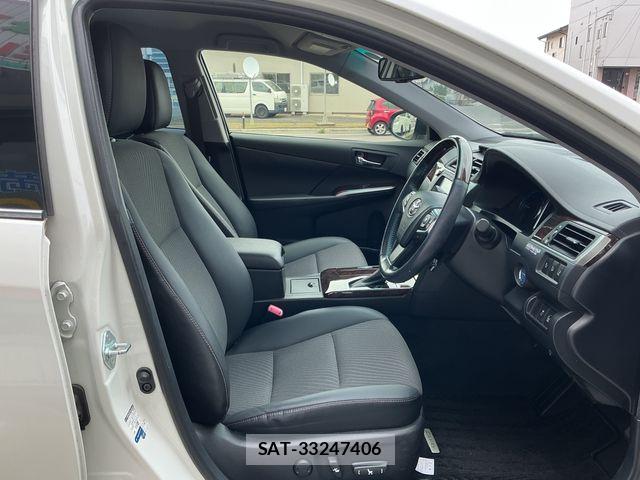Toyota CAMRY HYBRID 2016-03 8365024-3