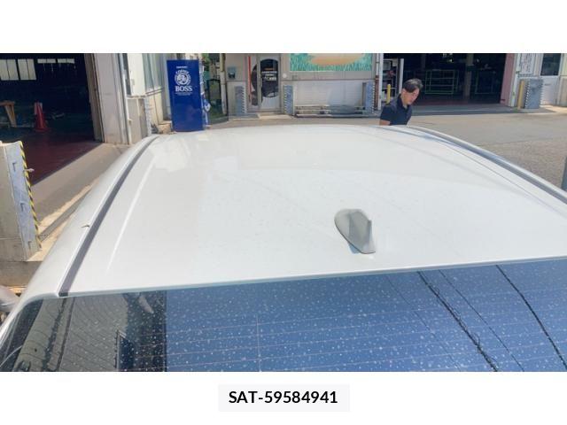 Toyota CAMRY HYBRID 2019-10 8365025-11