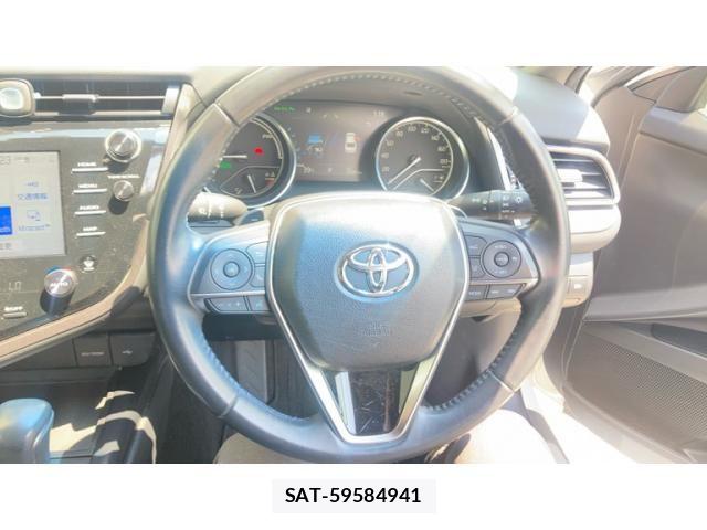Toyota CAMRY HYBRID 2019-10 8365025-13