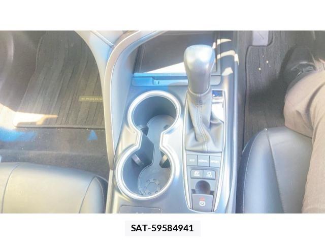 Toyota CAMRY HYBRID 2019-10 8365025-20