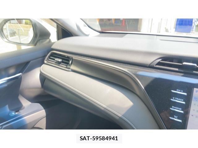 Toyota CAMRY HYBRID 2019-10 8365025-21