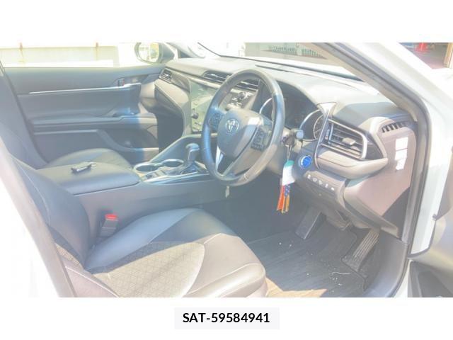 Toyota CAMRY HYBRID 2019-10 8365025-6