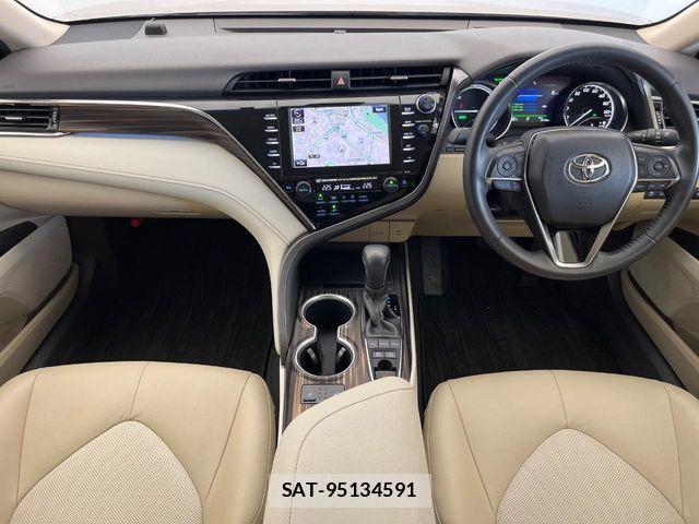 Toyota CAMRY HYBRID 2017-09 8365022-1