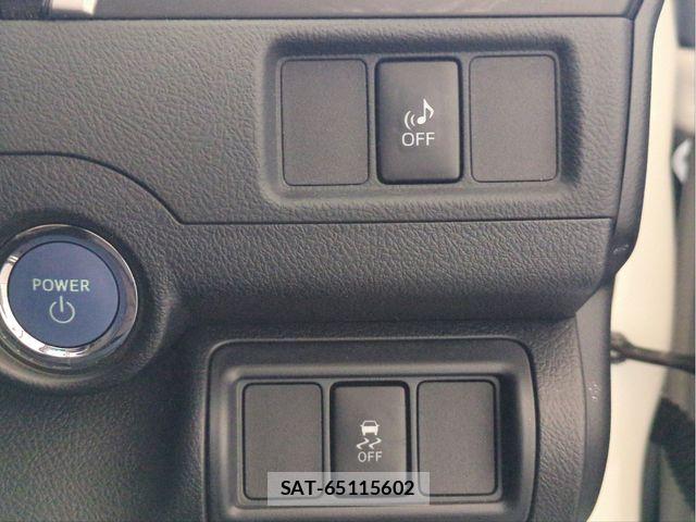 Toyota CAMRY HYBRID 2013-02 8365028-11