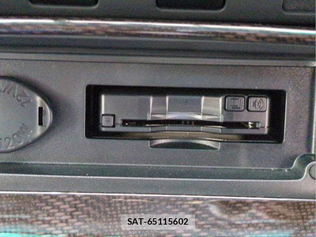 Toyota CAMRY HYBRID 2013-02 8365028-12