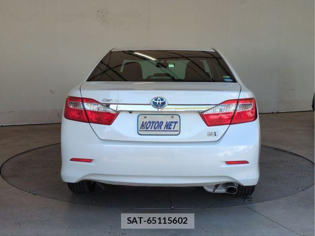 Toyota CAMRY HYBRID 2013-02 8365028-16