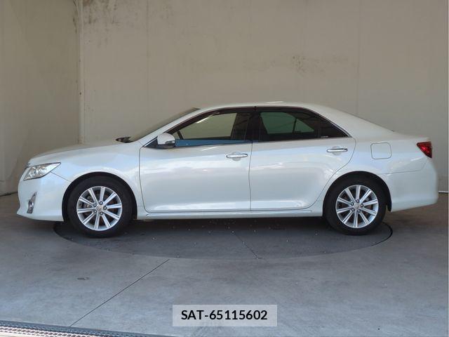 Toyota CAMRY HYBRID 2013-02 8365028-18