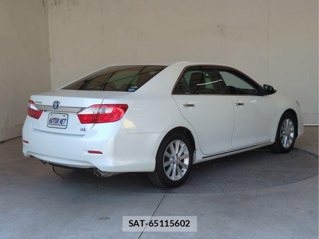 Toyota CAMRY HYBRID 2013-02 8365028-1
